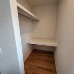 2F　①洋室7.8帖　ウォークインクローゼット♪(内装)