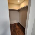 2F　②洋室7.5帖　ウォークインクローゼット♪(内装)